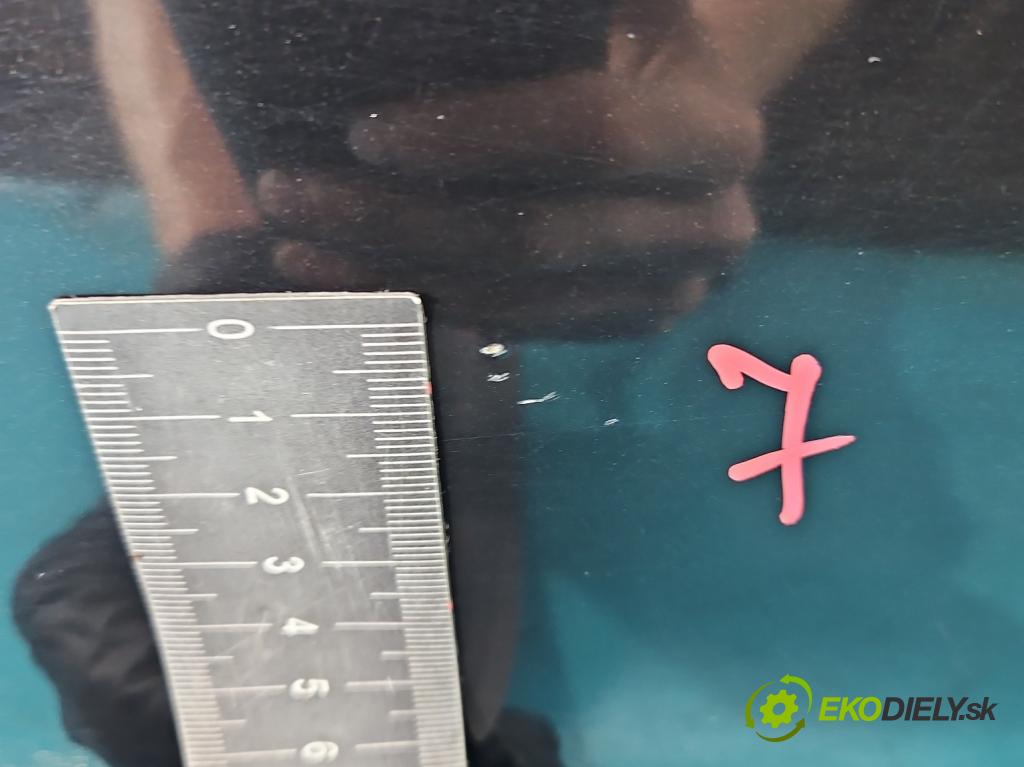 Vw Golf IV 1997-2003 1.9 tdi 101 HP manual 74 kW 1896 cm3 5- zadna kufor  (Zadné kapoty)