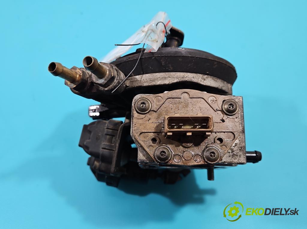 Fiat Uno 1.4 JEDEN: 69KM manual 51 kW 1372 cm3 5- vstrekovač 0 438 201 041 (Karburátory)