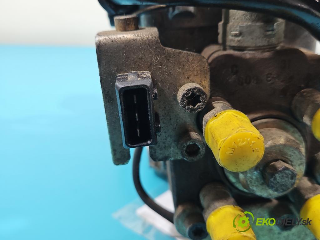 Audi 80 B4 1991-1994 1.9 tdi 90 HP manual 66 kW 1896 cm3 5- čerpadlo vstrekovacia 0460404992 (Vstrekovacie čerpadlá)