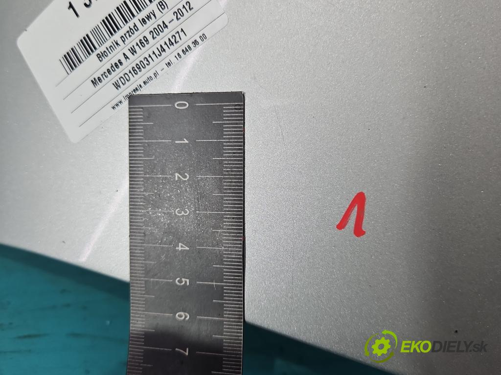 Mercedes A W169 2004-2012 1.5 95 hp manual 70 kW 1498 cm3 5- blatnik přední levý  (Predné ľavé)