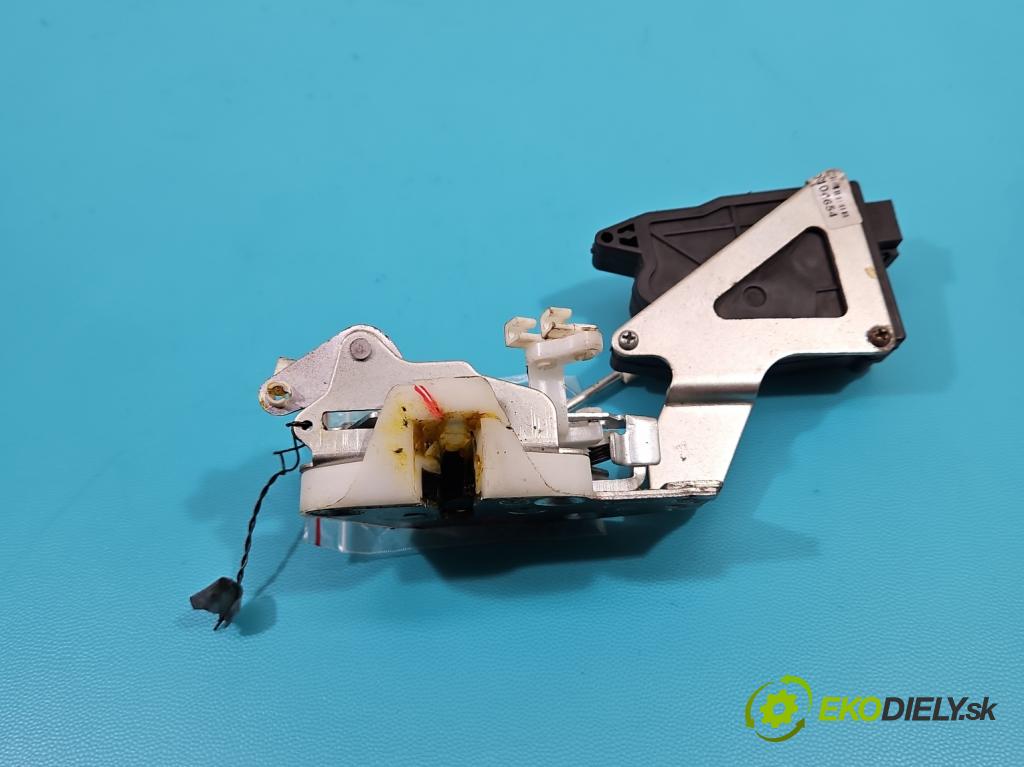 ANAIG Brisk ANJ2000DZK 0.0b: 3 hp automatic 2,5 kW  2- zámek přední levý