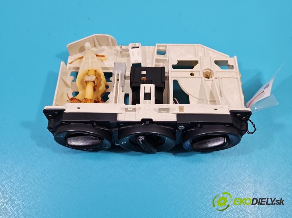 Honda Civic VII 2000-2006 1.4 16V 90 HP manual 66 kW 1396 cm3 5- panel kúrenia 79500-S6D-G010-M1