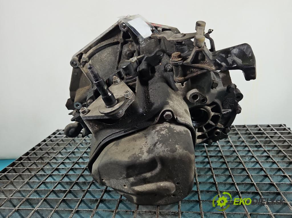 Citroen C4 I 2004-2011 1.6 16V 109 HP manual 80 kW 1587 cm3 3- prevodovka stupeň,rýchlosť manual