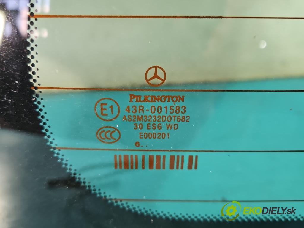 Mercedes A W169 2004-2012 1.5 95 hp manual 70 kW 1498 cm3 5- sklo zadní  (Okna zadní)