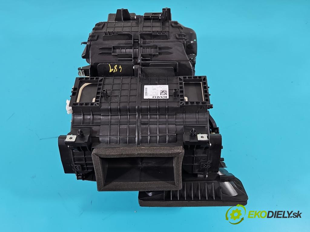 Dacia Sandero II 2012-2020 1.0 12V SCe 73 hp manual 54 kW 999 cm3 5- radiátor 200582327 (Radiátory topení)