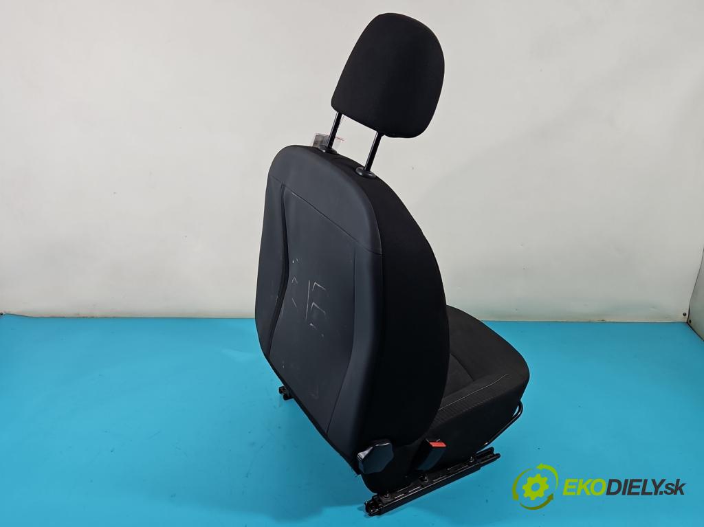 Dacia Sandero II 2012-2020 1.0 12V SCe: 73 HP manual 54 kW 999 cm3 5- Sedačka ľavý  (Sedačky, sedadlá)