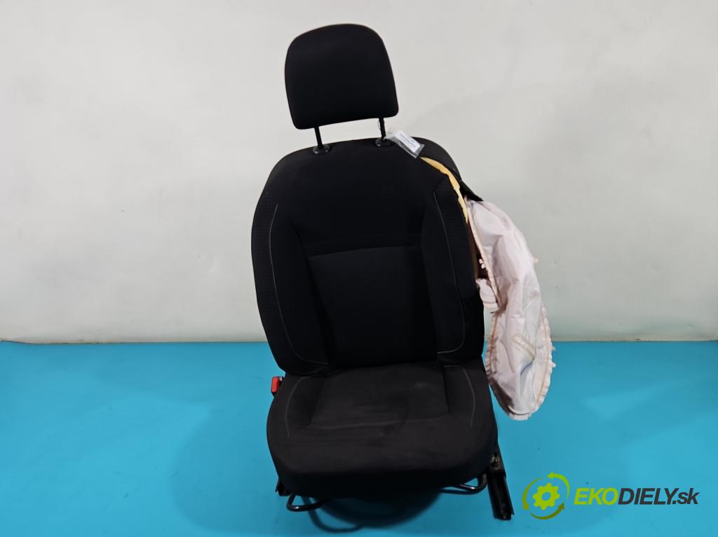 Dacia Sandero II 2012-2020 1.0 12V SCe: 73 HP manual 54 kW 999 cm3 5- Sedačka ľavý  (Sedačky, sedadlá)