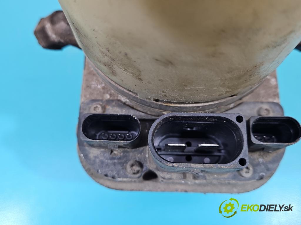 Skoda Fabia II 2007-2014 1.2 12V 69KM manual 51 kW 1198 cm3 5- čerpadlo posilovač 6R0423156C (Servočerpadlá, pumpy riadenia)