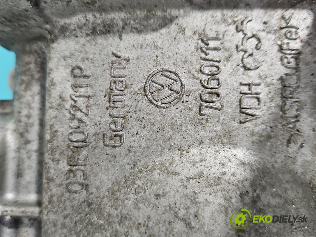 Skoda Fabia II 2007-2014 1.2 12V 69KM manual 51 kW 1198 cm3 5- obal vačkový 03C109211P (Kryty motora)