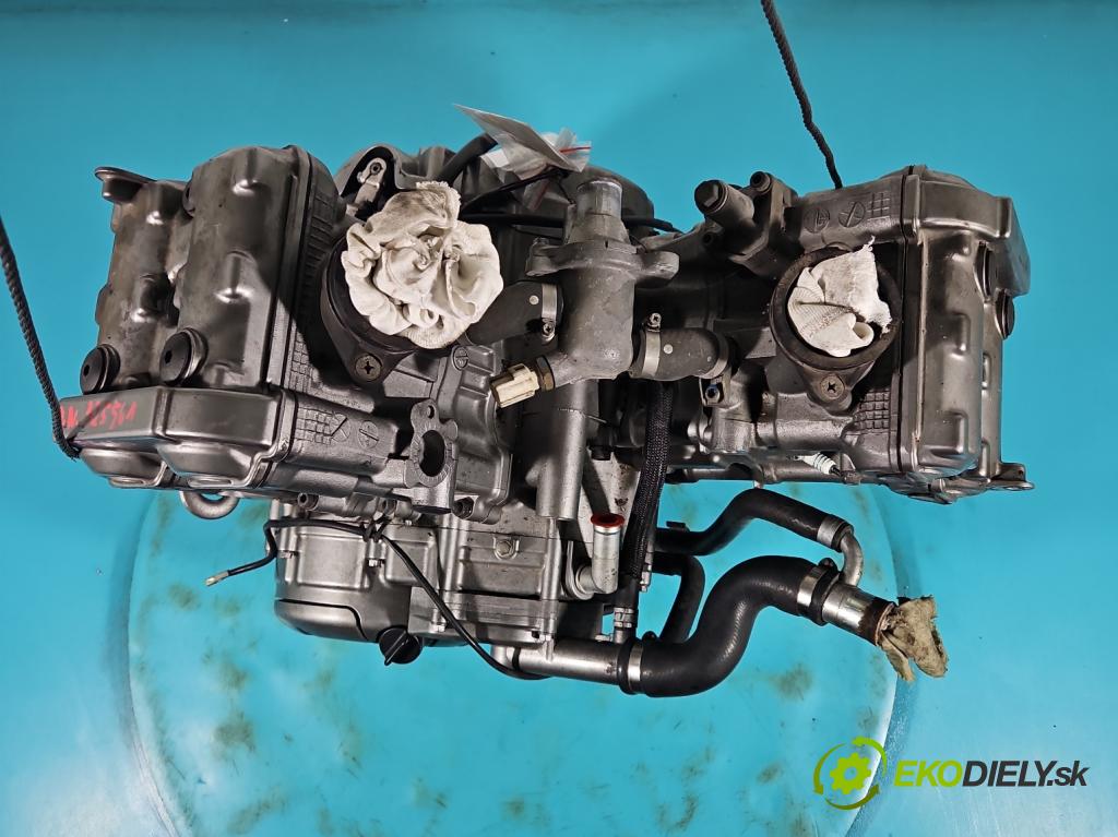 Suzuki SFV650 2009-2016 0.6 V2 72 HP manual 53 kW 645 cm3 2- motor benzín: P511
