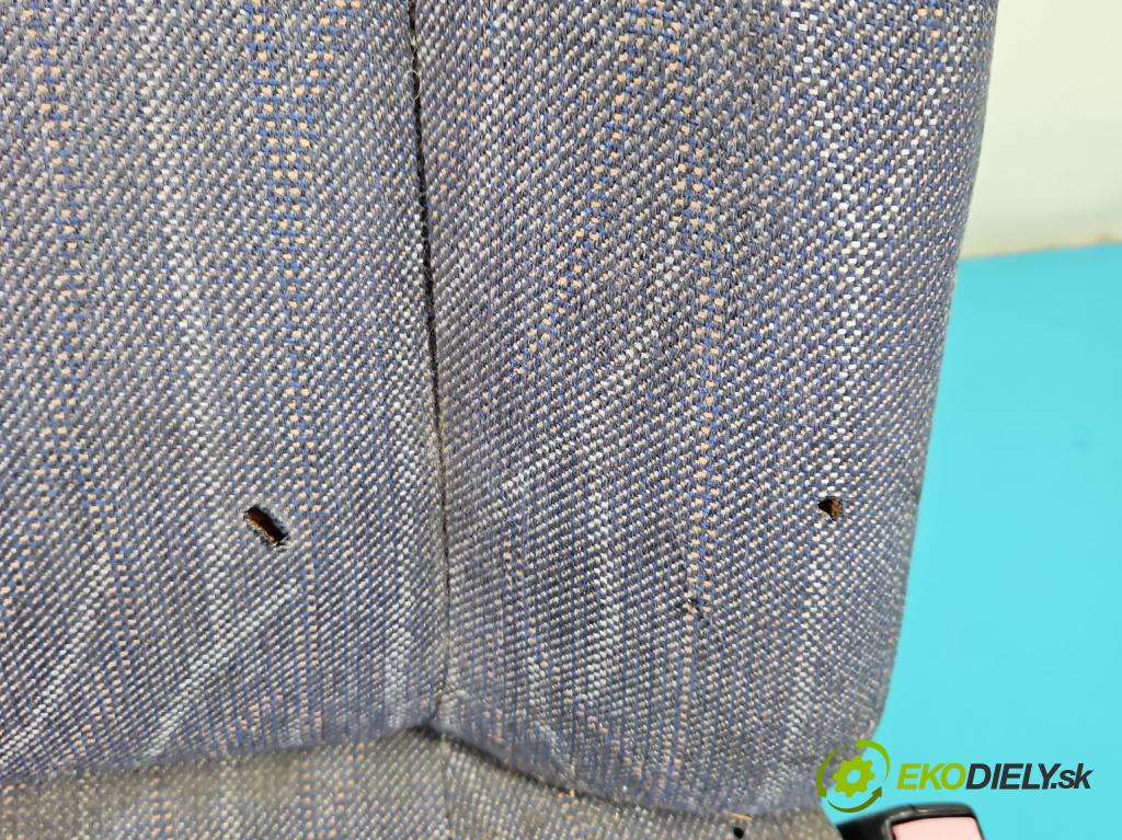 Mercedes Sprinter I 1995-2006 2,2.0 cdi 129 HP manual 95 kW 2148 cm3 5- Sedačka pravý (Sedačky, sedadlá)