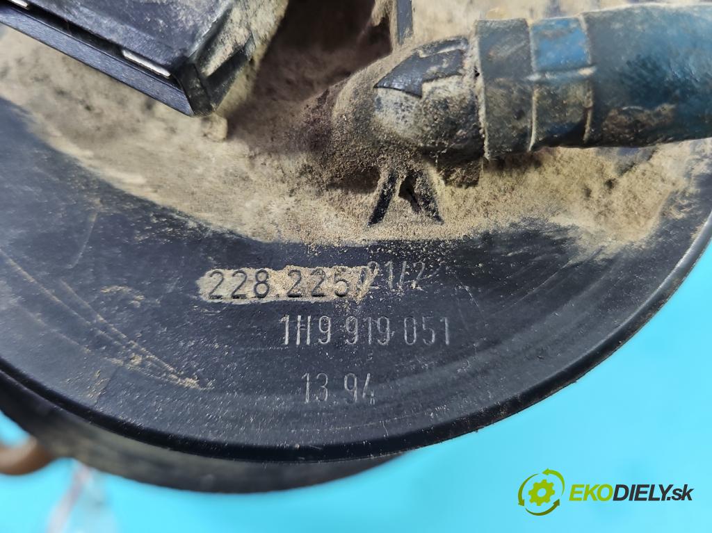 Vw Golf III 1991-1998 1.8 90 hp manual 66 kW 1781 cm3 5- čerpadlo paliva 1H919051G