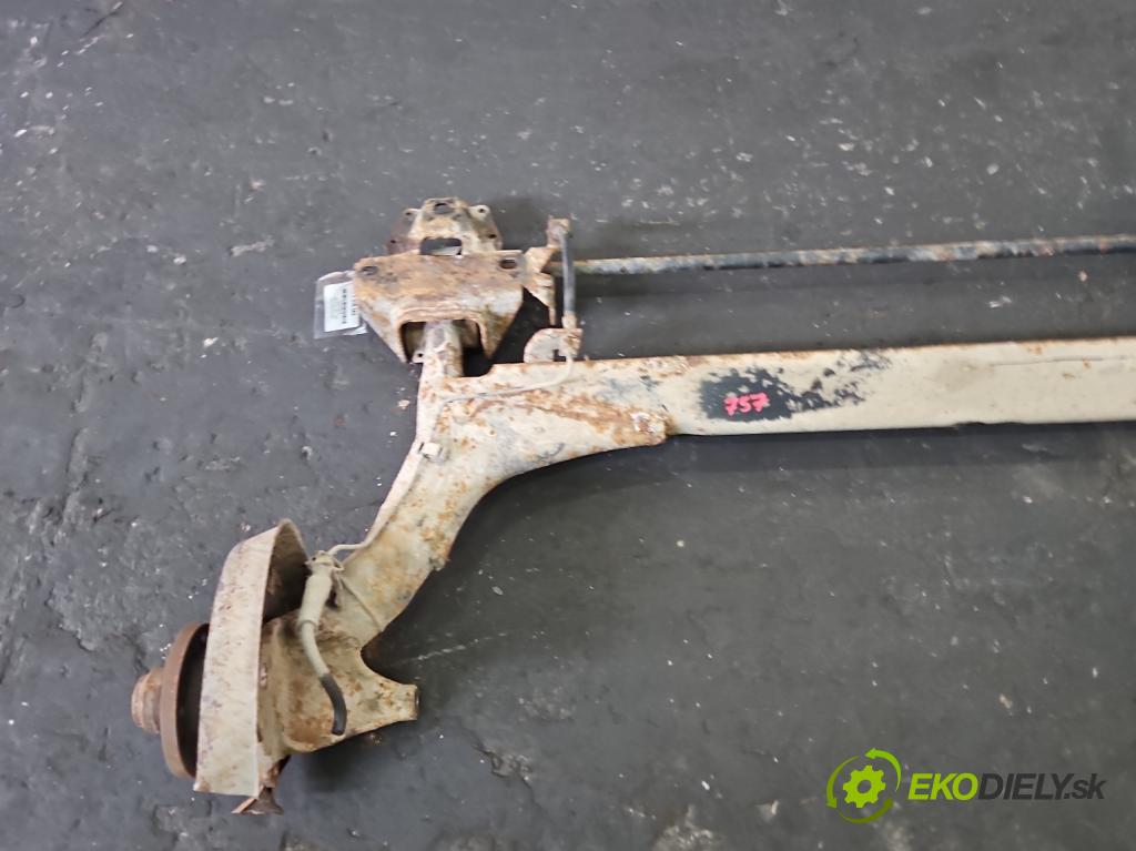 Audi 80 B4 1991-1994 1.9 tdi 90 hp manual 66 kW 1896 cm3 4- zadní výztuha  (Výztuhy zadní)