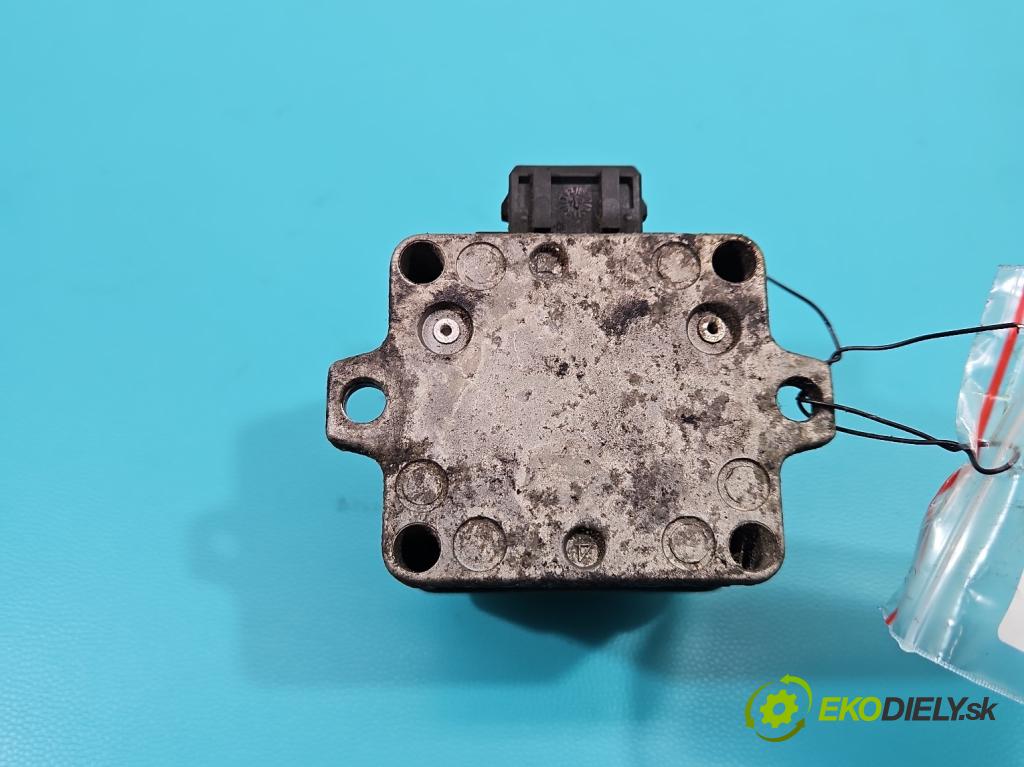 Vw Golf III 1991-1998 1.8 90 HP manual 66 kW 1781 cm3 5- cievka zapaľovacia 867905104A (Zapaľovacie cievky, moduly)