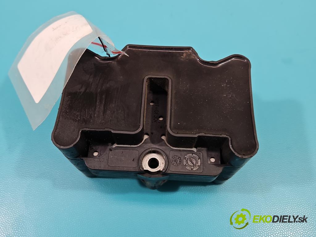 Audi A3 8L 1996-2003 1.6 SR 102 HP manual 75 kW 1595 cm3 5- cievka zapaľovacia  (Zapaľovacie cievky, moduly)