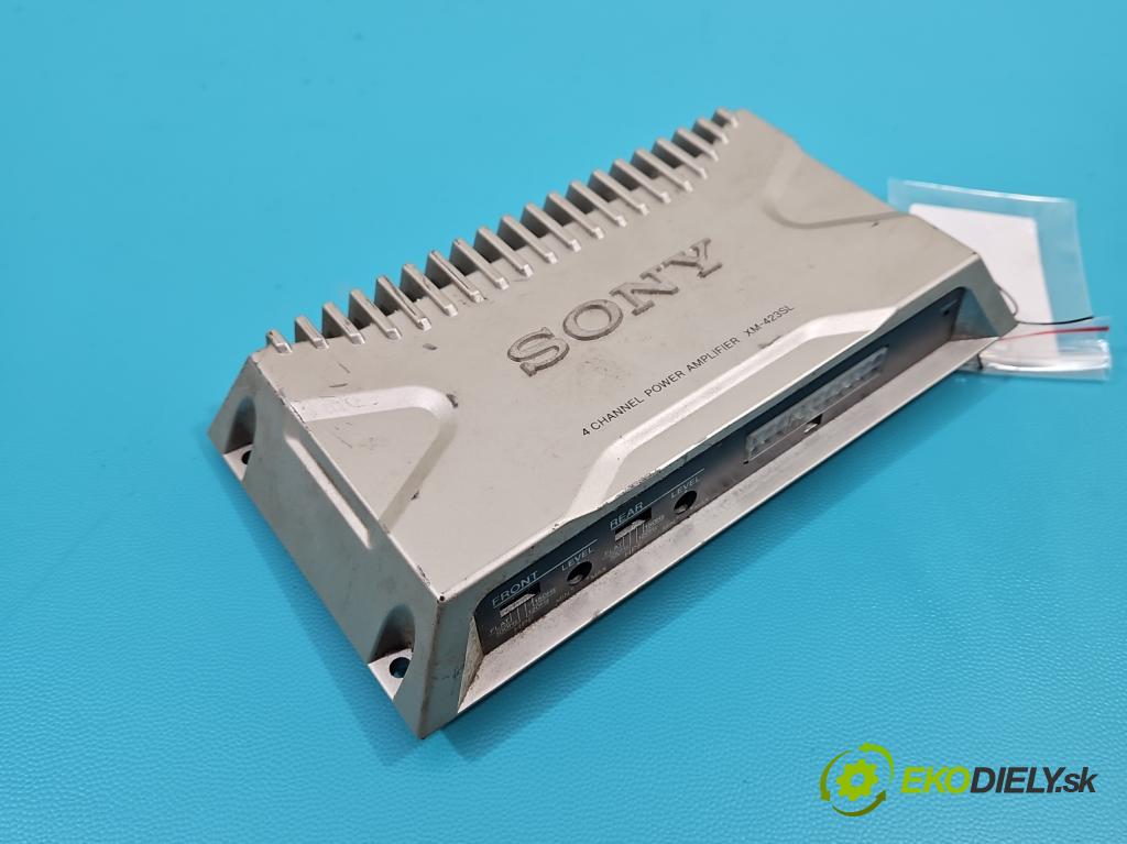 Renault Espace IV 2003-2014 2.0 T 163 HP automatic 120 kW 1998 cm3 5- Zesilovač: XM-423SL (Zosilňovače)