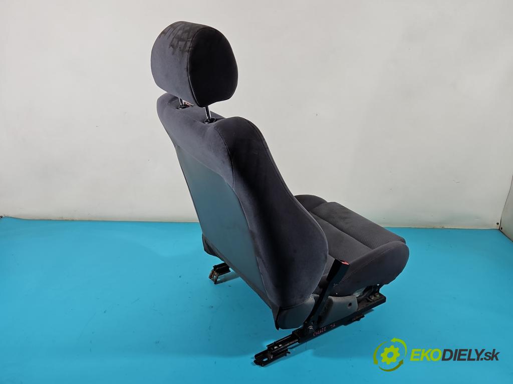 Honda Civic VI 1995-2001 1.4 16V 75 HP manual 55 kW 1396 cm3 5- Sedačka ľavý  (Sedačky, sedadlá)