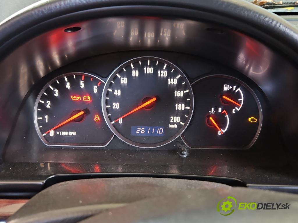 Suzuki Grand Vitara I 1998-2005 2.0d 109 HP manual 80 kW 1997 cm3 5- prístrojovka/ budíky 34110-50JA2 (Prístrojové dosky, displeje)