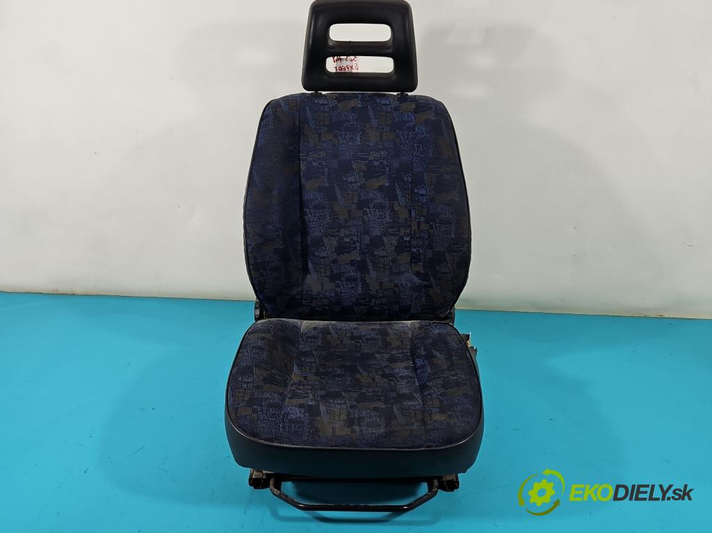 Peugeot Expert I 1995-2006 1.6 79KM manual 58 kW 1580 cm3 5- Sedačka ľavý  (Sedačky, sedadlá)