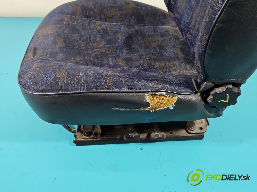 Peugeot Expert I 1995-2006 1.6 79KM manual 58 kW 1580 cm3 5- Sedačka ľavý  (Sedačky, sedadlá)