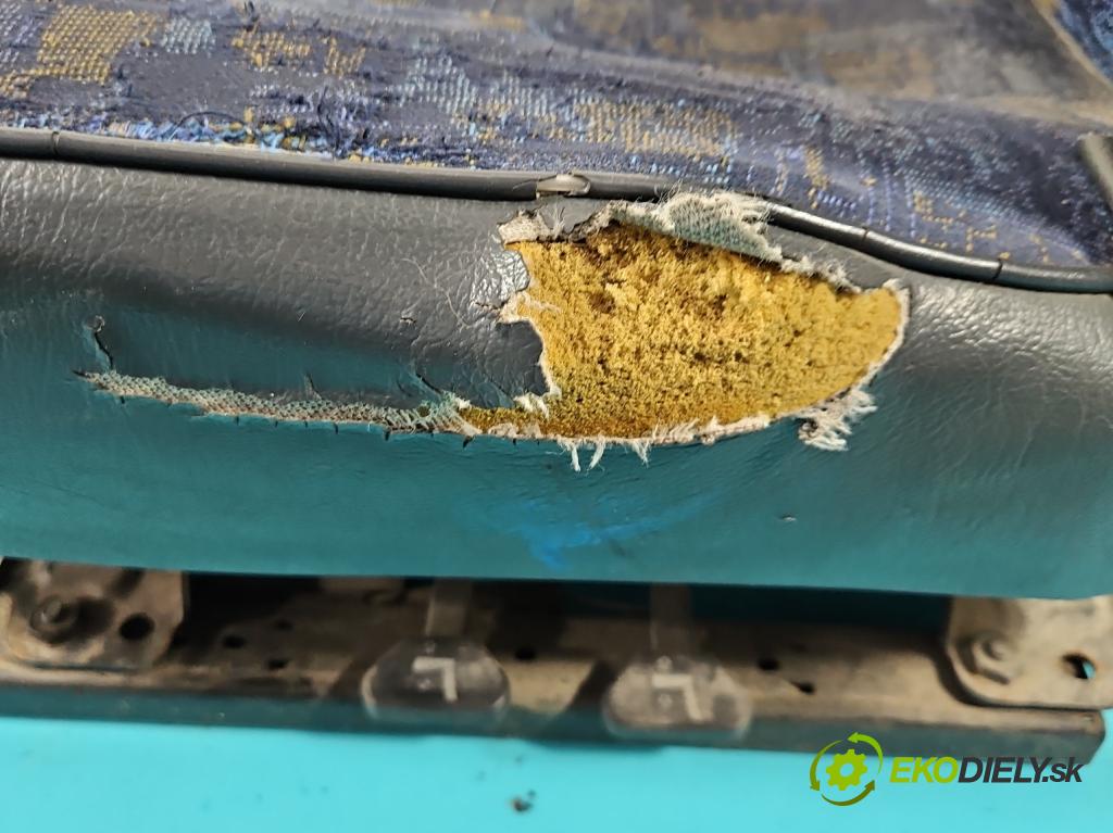 Peugeot Expert I 1995-2006 1.6 79KM manual 58 kW 1580 cm3 5- Sedačka ľavý  (Sedačky, sedadlá)