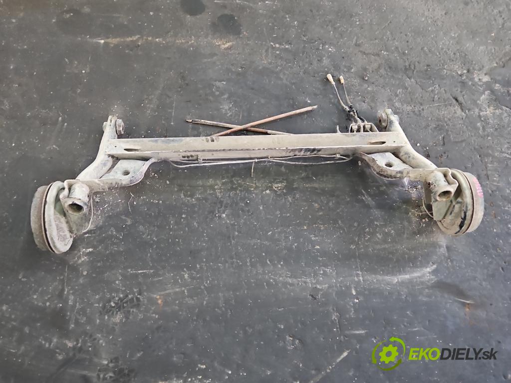 Renault Clio II 1998-2012 1,2.0 16V 75 hp manual 55 kW 1149 cm3 5- zadní výztuha  (Výztuhy zadní)