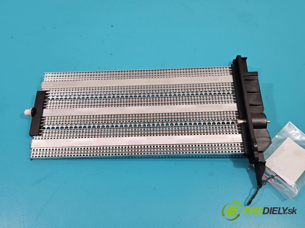 Audi A7 4G 2010-2018 3.0 tdi 272 hp automatic 200 kW 2967 cm3 5- radiátor 4G0819011A (Radiátory topení)