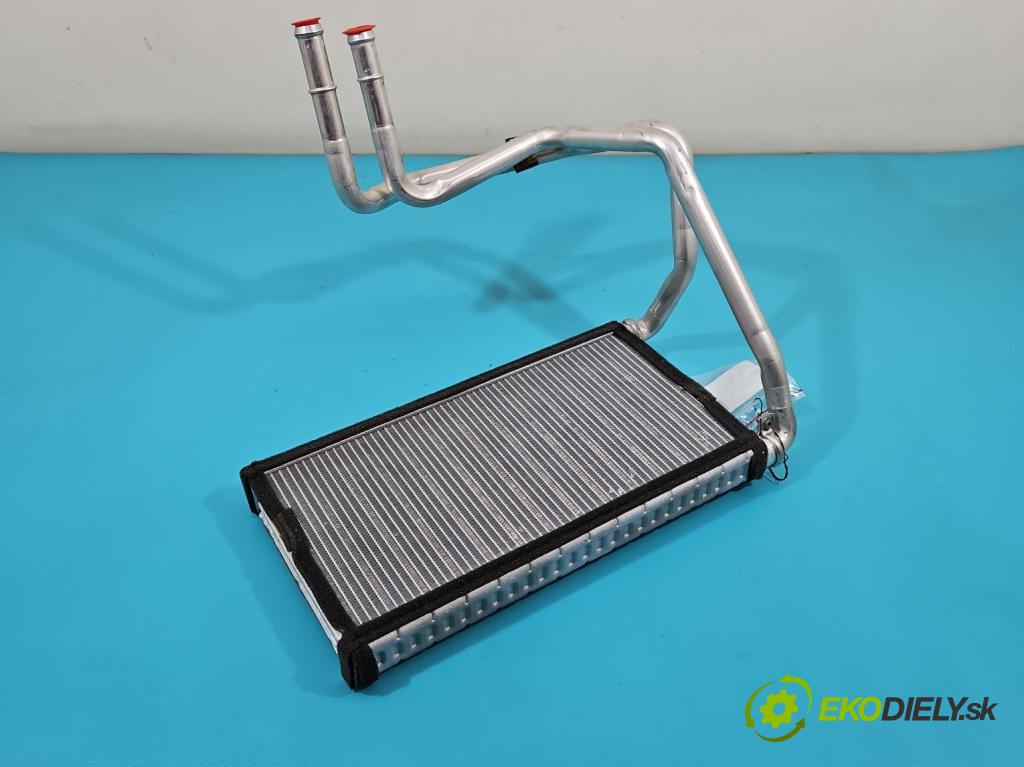 Audi A7 4G 2010-2018 3.0 tdi 272 hp automatic 200 kW 2967 cm3 5- radiátor  (Radiátory topení)