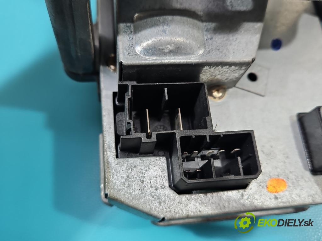 Opel Meriva A 2002-2010 1.6 8V 87 HP manual 64 kW 1598 cm3 5- čerpadlo posilovač 26093281 (Servočerpadlá, pumpy riadenia)