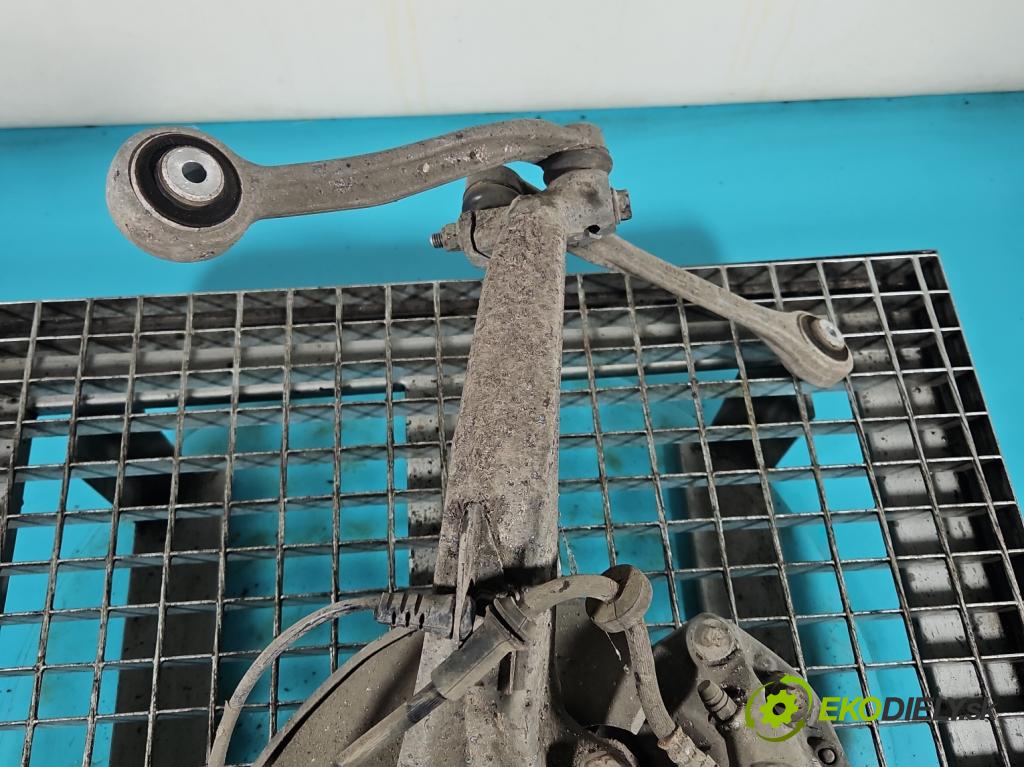 Audi A7 4G 2010-2018 3.0 tdi 272 hp automatic 200 kW 2967 cm3 5- náboj pravé  (Náboje)