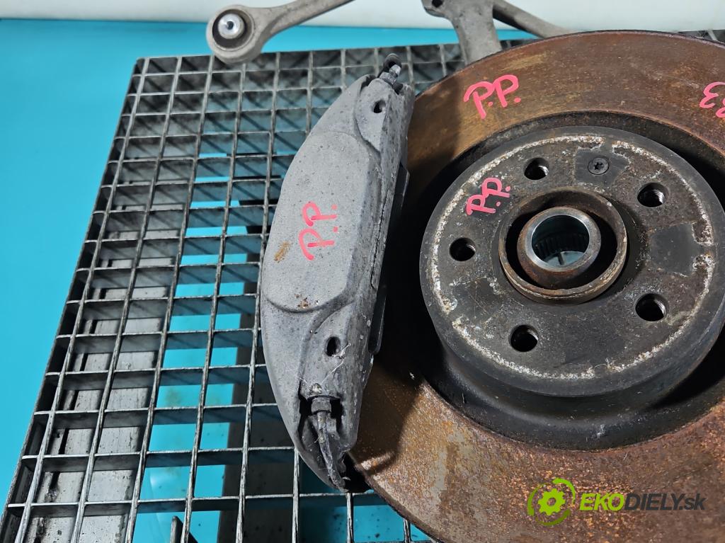 Audi A7 4G 2010-2018 3.0 tdi 272 HP automatic 200 kW 2967 cm3 5- brzdič predné pravý  (Kľučka dverí ostatné)