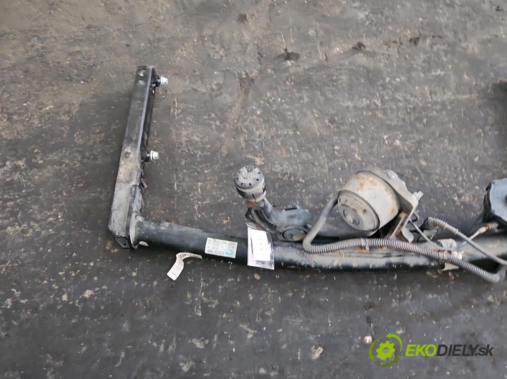 Audi A7 4G 2010-2018 3.0 tdi 272 hp automatic 200 kW 2967 cm3 5- oko tažné  (Tažná zařízení)