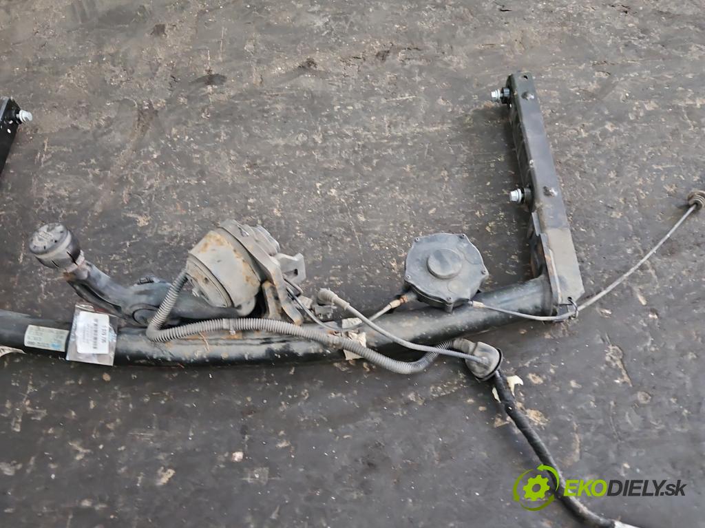 Audi A7 4G 2010-2018 3.0 tdi 272 hp automatic 200 kW 2967 cm3 5- oko tažné  (Tažná zařízení)