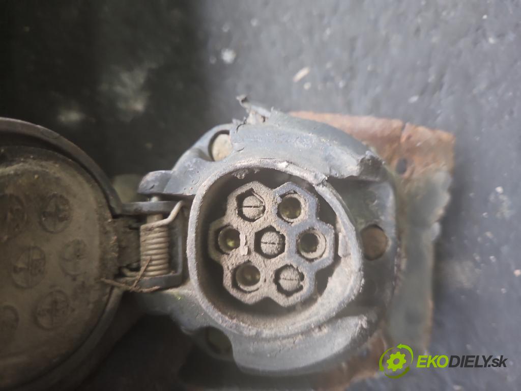 Mercedes Sprinter I 1995-2006 2,2.0 cdi 129 hp manual 95 kW 2148 cm3 5- oko tažné  (Tažná zařízení)