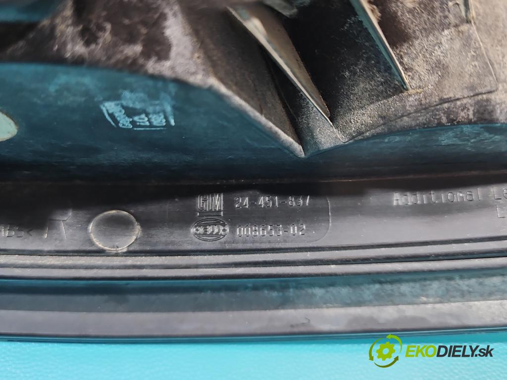 Opel Astra III 2004-2014 1.8 16V 125 hp manual 92 kW 1796 cm3 5- světlo zadní pravé 24-451-837 (Klika dveří ostatní)