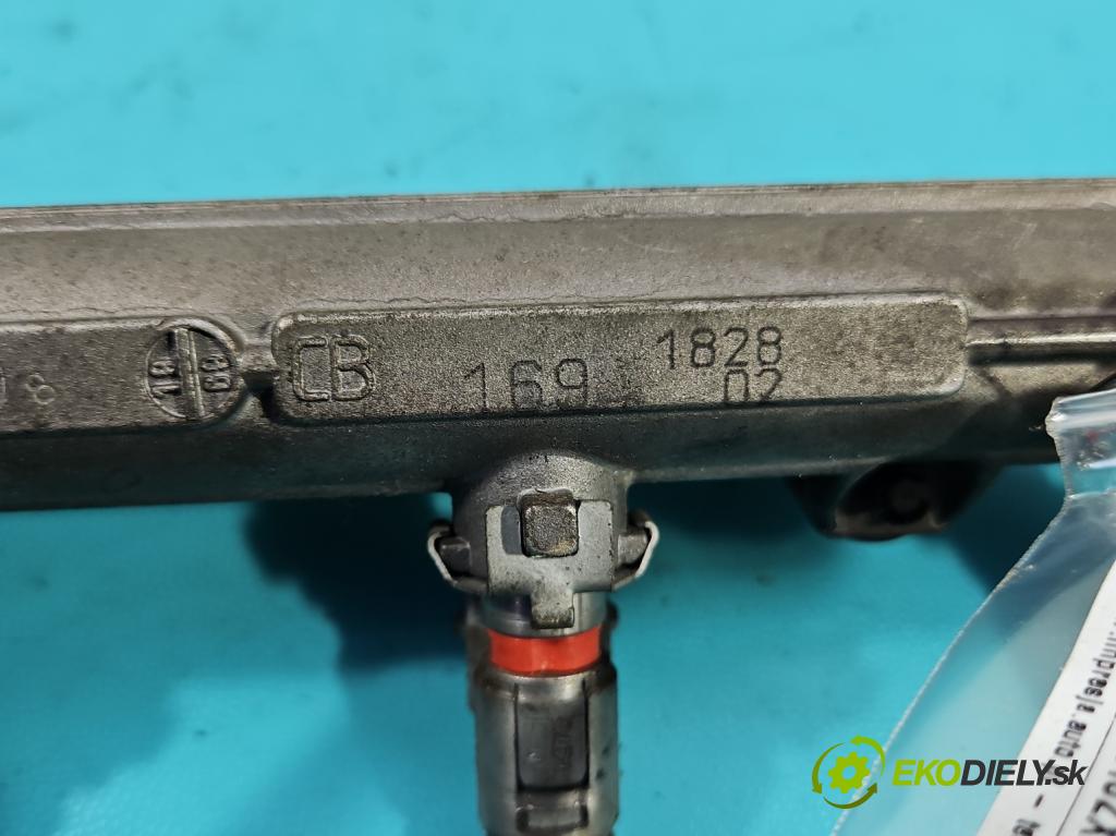 Vw Golf IV 1997-2003 1.4 16V 75 HP manual 55 kW 1390 cm3 5- vstrek 036133319B (Vstrekovače)
