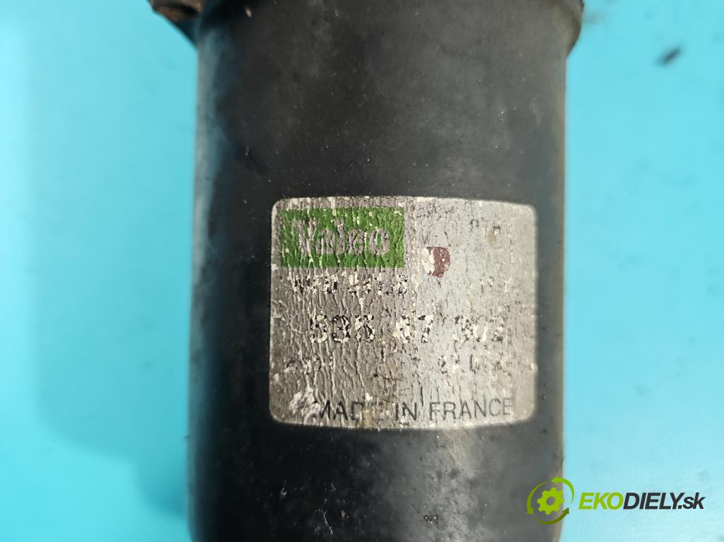 Peugeot Expert I 1995-2006 1.6 79KM manual 58 kW 1580 cm3 5- motor stieračov predné