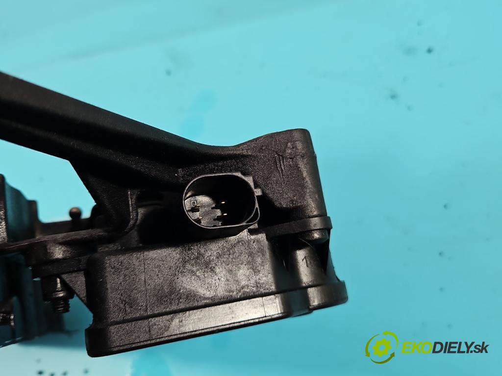 Opel Vectra C 2002-2008 1.9 cdti 150 HP manual 110 kW 1910 cm3 4- zvod nasávací 55190238 (Sacie potrubia)