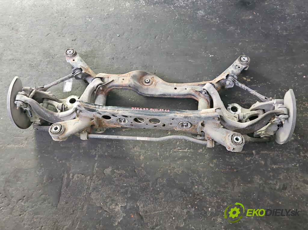 Audi A7 4G 2010-2018 3.0 tdi 272 hp automatic 200 kW 2967 cm3 5- zadní výztuha  (Výztuhy zadní)