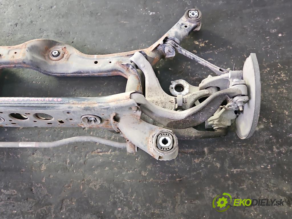 Audi A7 4G 2010-2018 3.0 tdi 272 hp automatic 200 kW 2967 cm3 5- zadní výztuha  (Výztuhy zadní)