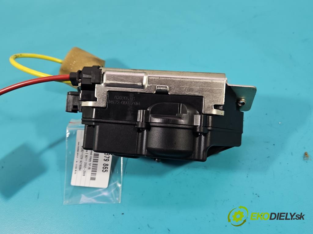 Mercedes E W211 2002-2009 3.2 cdi 204 hp automatic 150 kW 3222 cm3 5- zámek kufrových dveří zadní A2117400036