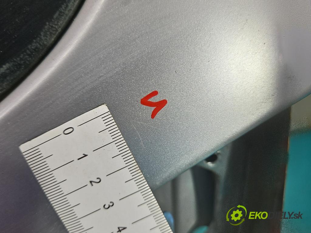 Seat Leon II 2005-2012 2.0 tdi 140 hp manual 103 kW 1968 cm3 5- zadní kufrové dveře  (Zadní kapoty)