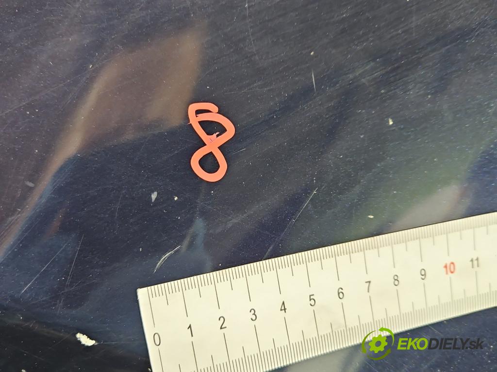 Mercedes E W211 2002-2009 3.2 cdi 204 hp automatic 150 kW 3222 cm3 5- blatnik přední levý  (Predné ľavé)