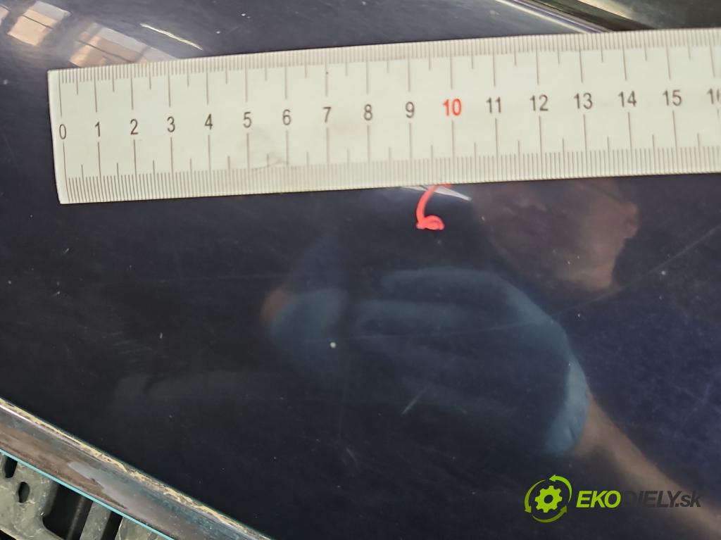 Mercedes E W211 2002-2009 3.2 cdi 204 hp automatic 150 kW 3222 cm3 5- zadní kufrové dveře  (Zadní kapoty)