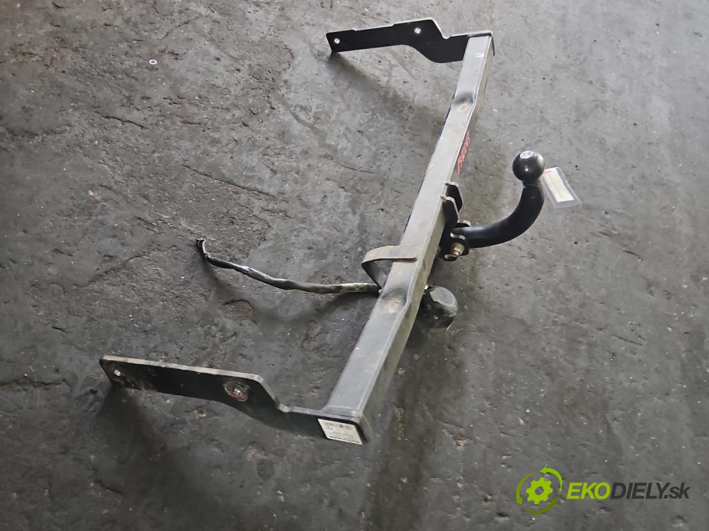 Peugeot 206 1.6 16V 109 hp manual 80 kW 1587 cm3 2- oko tažné  (Tažná zařízení)