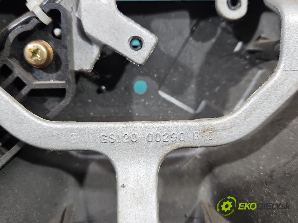 Suzuki Grand Vitara I 1998-2005 2.0d 109 HP manual 80 kW 1997 cm3 5- volant  (Volanty)