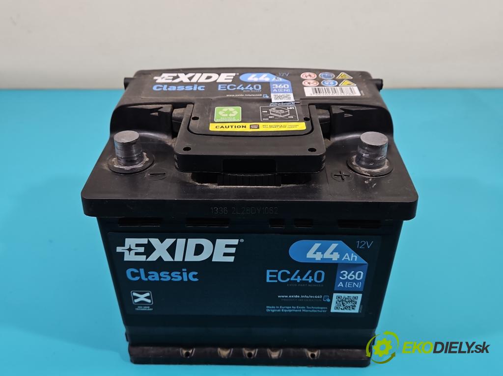 Peugeot 206 2.0 hdi 90 HP manual 66 kW 1997 cm3 3- Akumulator automobilovy