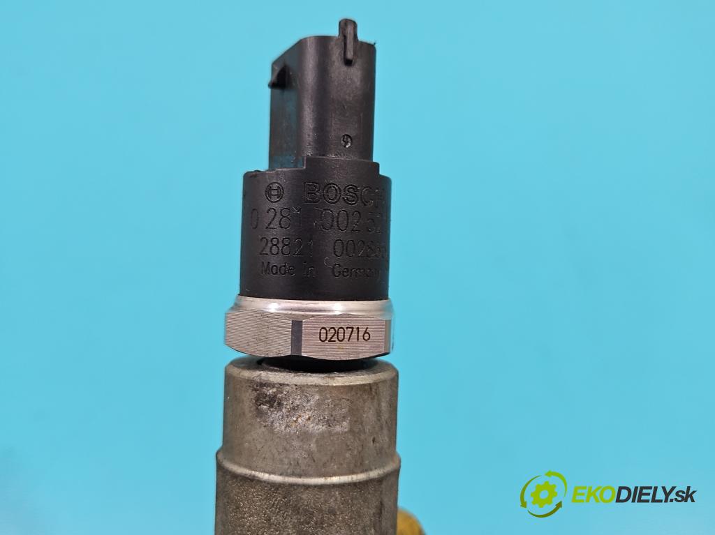 Toyota Yaris I 1999-2005 1.4 D4D 75 HP manual 55 kW 1364 cm3 5- lišta vstrekovacia 0445214032 (Vstrekovacie lišty)