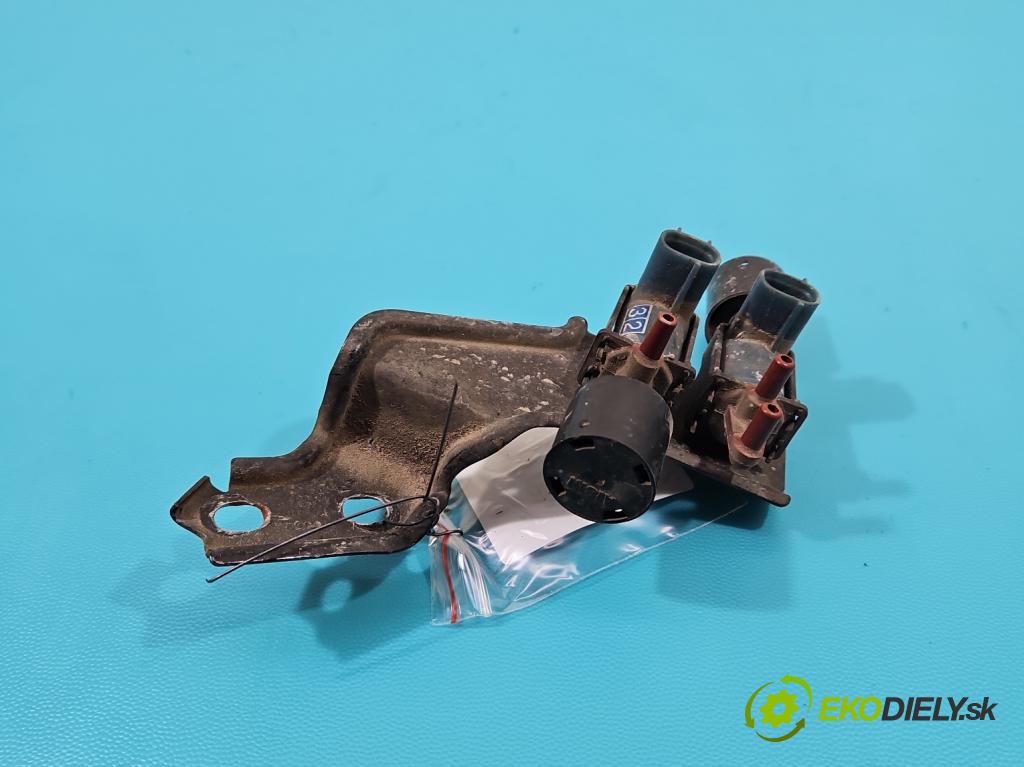 Toyota Rav4 I 1994-2000 2.0 16V 129 hp manual 95 kW 1998 cm3 5- ventil vakuum: 85440-42020 (Ventily)