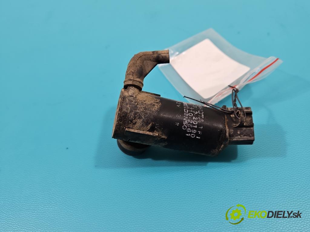 Toyota Rav4 I 1994-2000 2.0 16V 129 HP manual 95 kW 1998 cm3 5- pompa ostrekovačov 85310-20190 (Motorčeky, čerpadlá ostrekovačov)